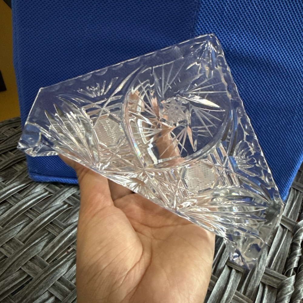 Vintage Clear Crystal Napkin Holder Buzzstar Triangle Pinwheel‎ Lead Etched